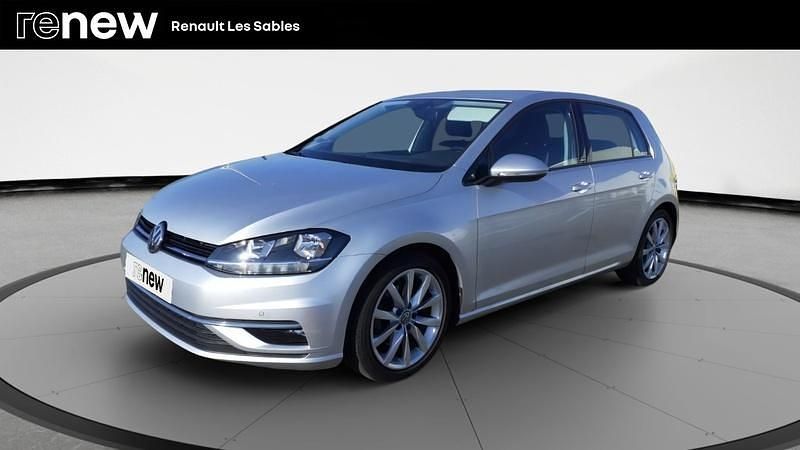 Gris Utilisé 2020 VW Golf VII Match Berline | 20 770 € (Bon prix) - Image 1/4