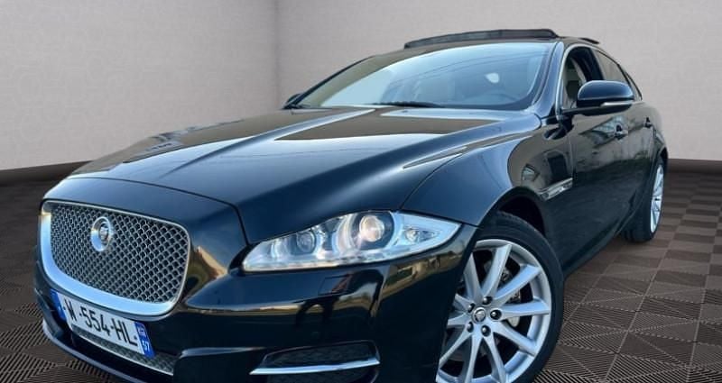 Occasion Jaguar XJ Luxury 275 ch (202 kW) 2010 Noir Berline