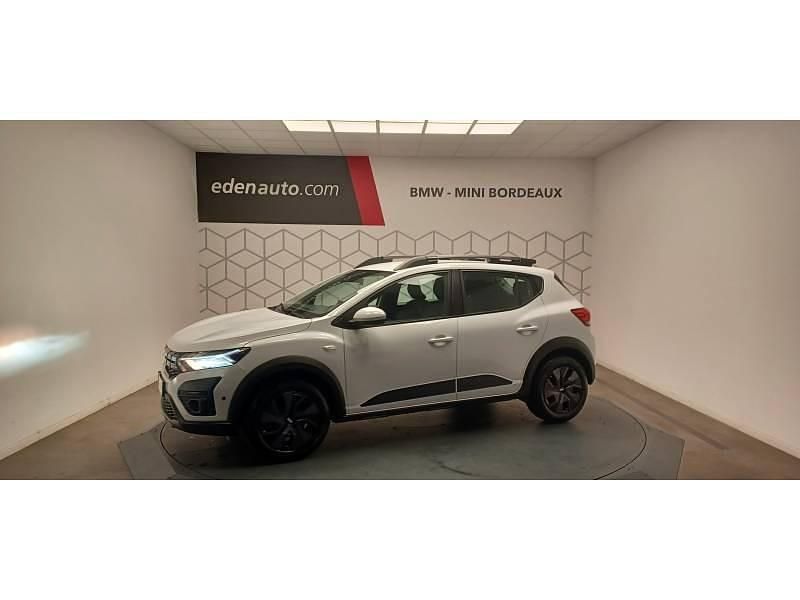 Utilisé 2024 Dacia Sandero Expression Citadine | 17 990 € - Image 1/4
