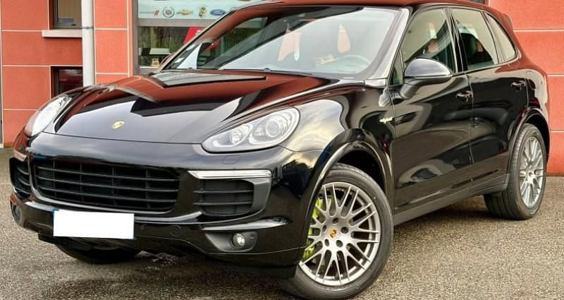 Occasion 2016 Porsche Cayenne S E-Hybrid SUV | 29 980 € - Image 1/4