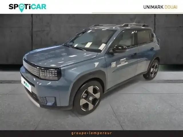 Bleu lago métallisé Occasion 2025 Fiat Grande Panda La Prima Citadine | 21 490 € (Prix juste) - Image 1/4