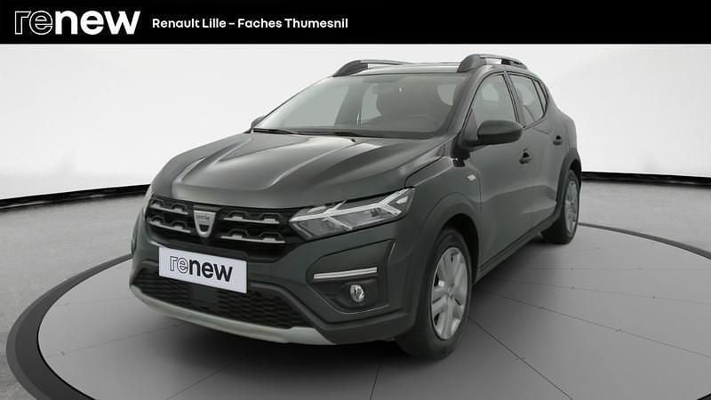 Gris Utilisé 2022 Dacia Sandero Essentiel Citadine | 13 699 € (Prix juste) - Image 1/4