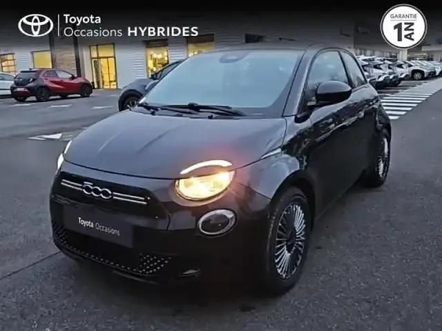 Onyx black pastel Occasion 2023 Fiat 500e Berline | 13 990 € - Image 1/4