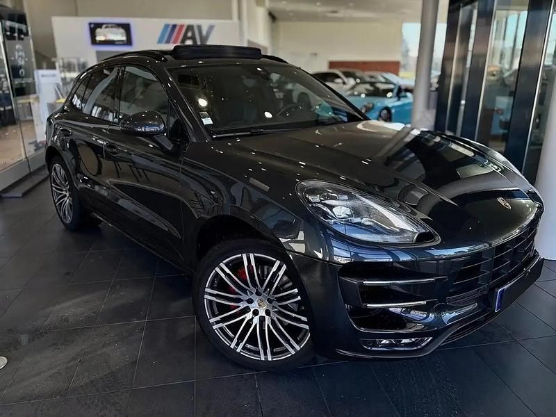 Gris Occasion 2016 Porsche Macan Turbo SUV | 44 990 € (Prix juste) - Image 1/4