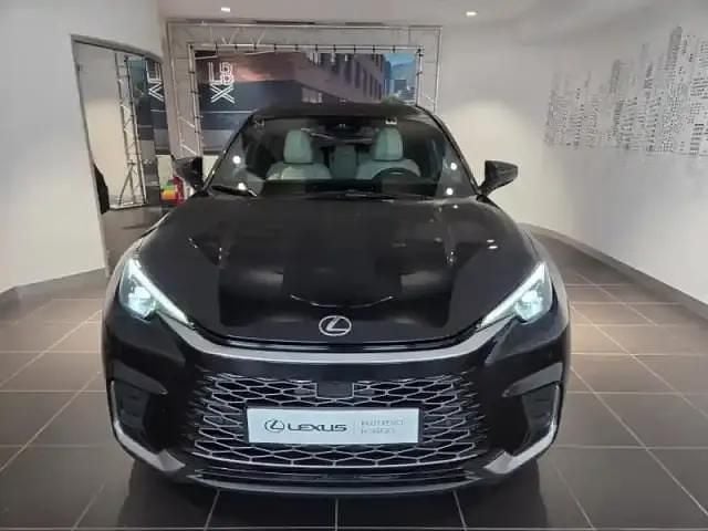 Occasion Lexus LBX 2024 Noir intense métallisé SUV