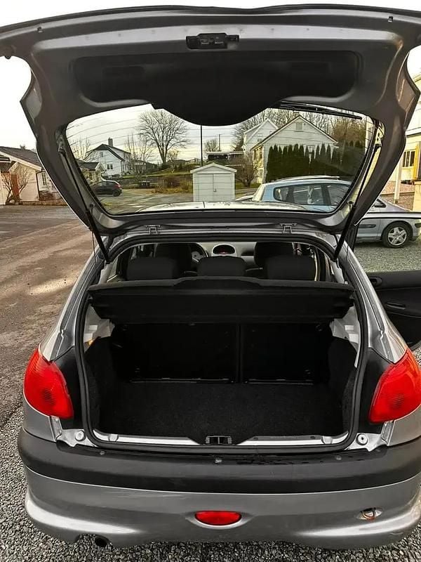 Occasion Peugeot 206 60 ch (44 kW) 2004 Berline