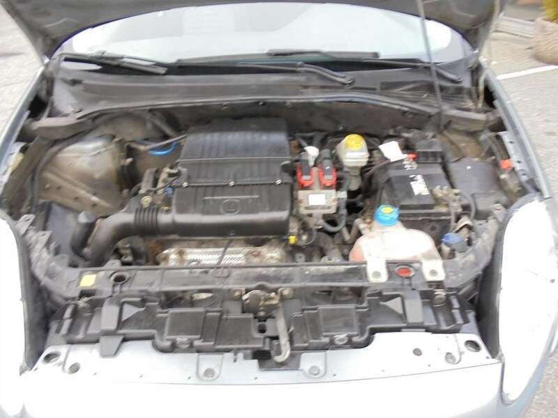 Image 4/4
