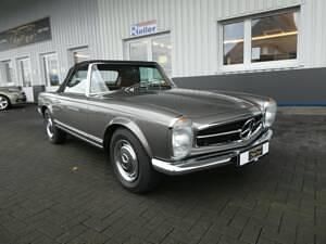 Gris Occasion 1968 Mercedes SL280 Cabriolet | 184 900 € - Image 1/4