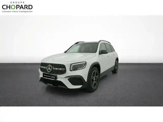 Blanc Occasion 2023 Mercedes GLB200 SUV | 43 690 € (Prix juste) - Image 1/4