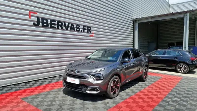 Utilisé 2022 Citroën C4 Shine Berline | 16 590 € (Prix juste) - Image 1/4