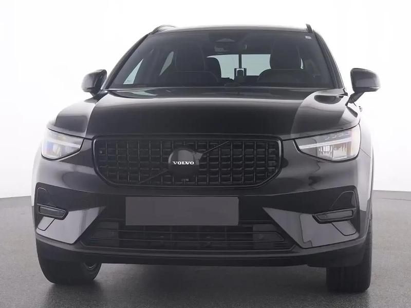 Noir Utilisé 2018 Volvo XC40 SUV | 33 964 € - Image 1/4