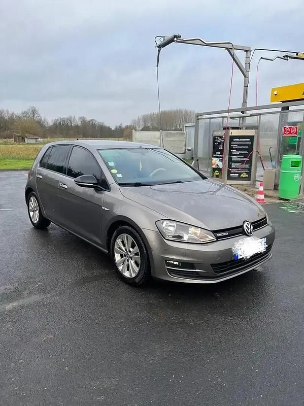 Occasion 2015 VW Golf VII Berline | 8 500 € (Bon prix) - Image 1/4