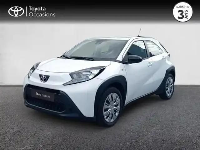 Blanc Utilisé 2023 Toyota Aygo X SUV | 14 990 € - Image 1/4