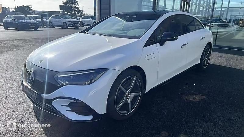 Blanc opale magno manufaktur Utilisé 2025 Mercedes EQE350 AMG line Berline | 69 999 € (Prix cher) - Image 1/4