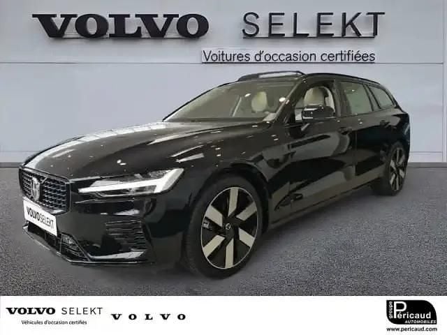 Noir Utilisé 2024 Volvo V60 Plus Break | 57 900 € - Image 1/4