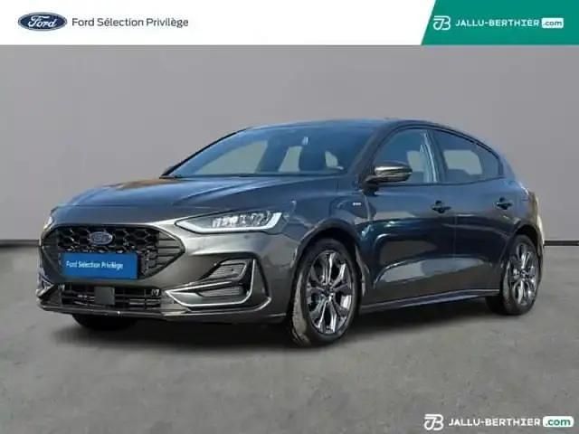 Gris Occasion 2023 Ford Focus ST-Line X Berline | 19 900 € (Prix juste) - Image 1/4