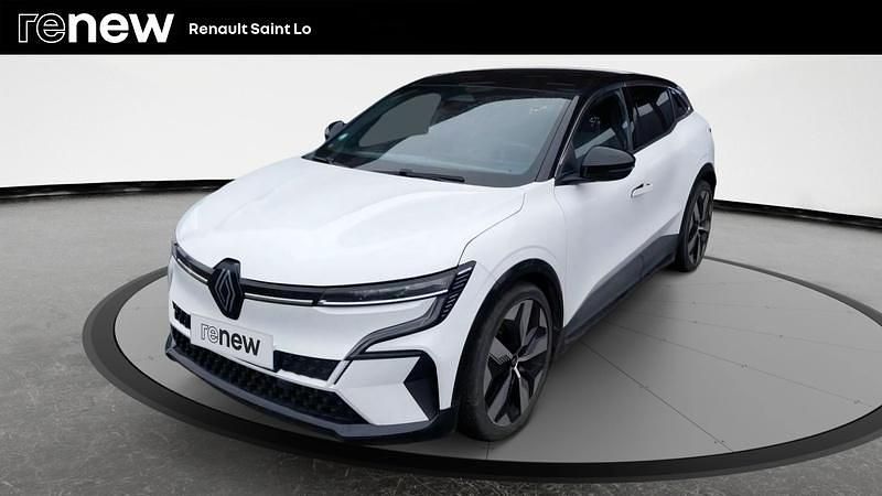 Blanc Occasion 2022 Renault Megane E-Tech Techno Berline | 21 990 € (Prix juste) - Image 1/4