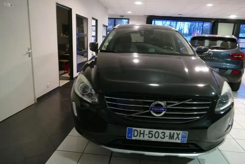 Noir Utilisé 2014 Volvo XC60 SUV | 19 900 € - Image 1/4