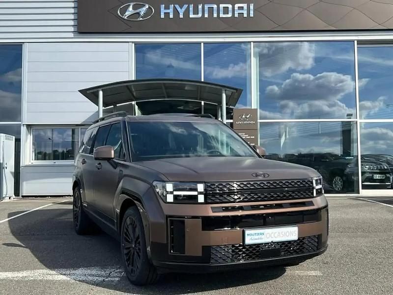 Utilisé 2025 Hyundai Santa Fe SUV | 64 990 € - Image 1/4