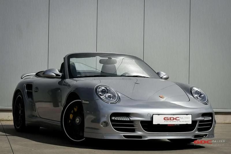 Gris Utilisé 2011 Porsche 911 Turbo S Cabriolet Cabriolet | 113 999 € - Image 1/4
