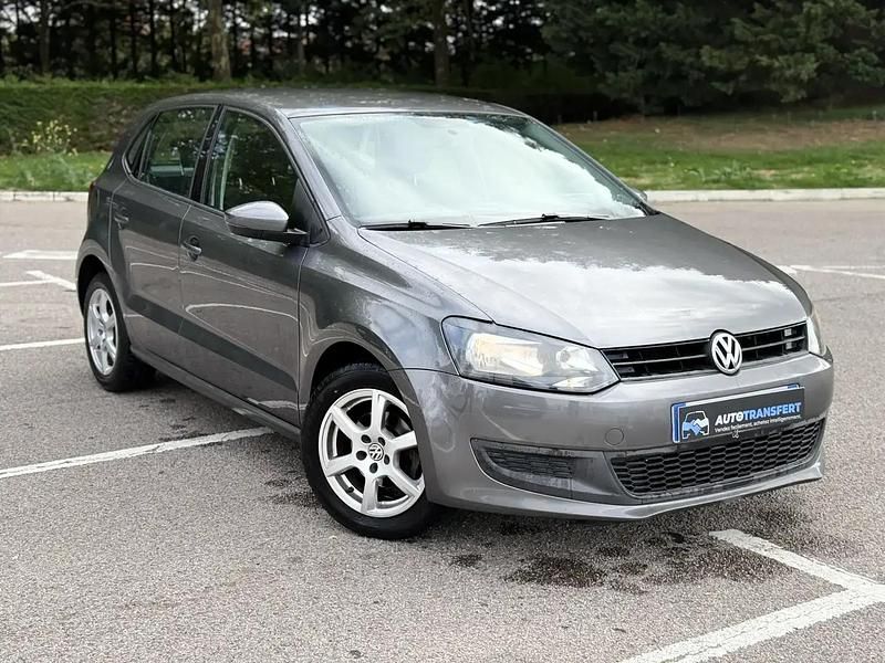 Occasion 2009 VW Polo Berline | 5 500 € (Prix assez cher) - Image 1/4