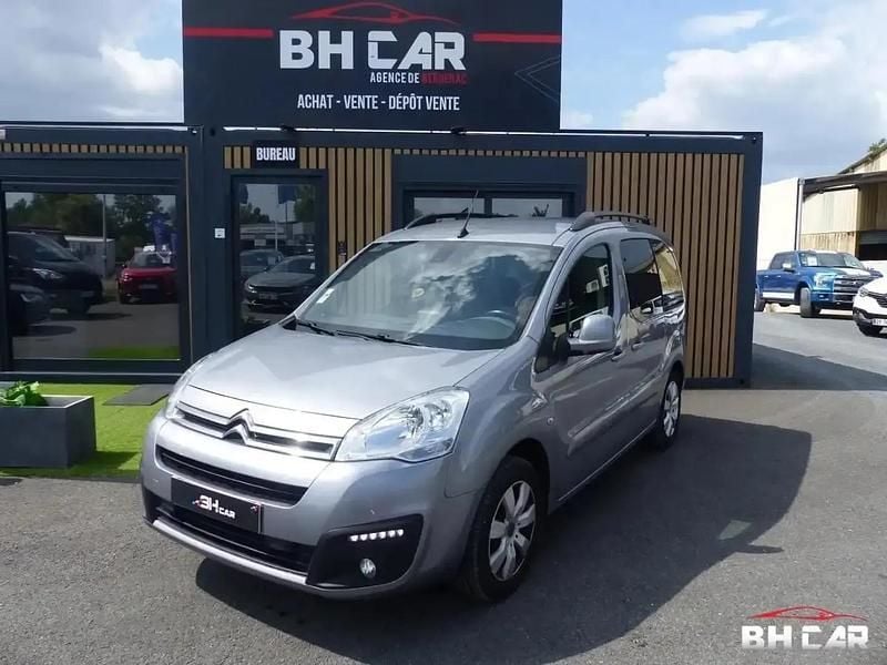 Gris Utilisé 2018 Citroën Berlingo Shine Monospace | 11 990 € (Prix cher) - Image 1/4