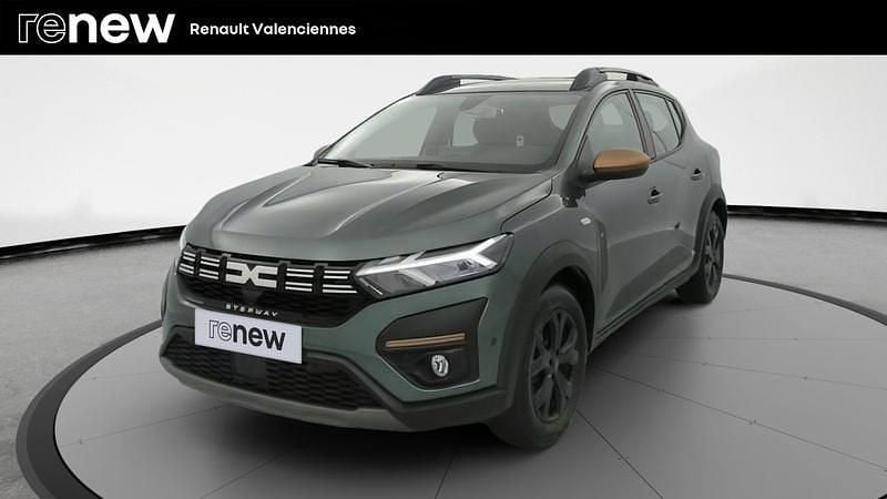 Vert Utilisé 2025 Dacia Sandero Extreme Citadine | 17 999 € (Prix assez cher) - Image 1/4
