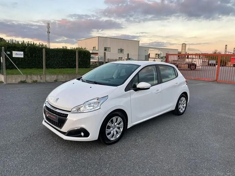 Blanc Occasion 2018 Peugeot 208 Citadine | 9 990 € (Prix juste) - Image 1/4
