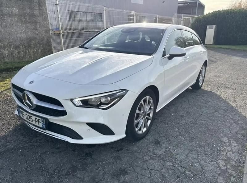 Blanc Utilisé 2020 Mercedes CLA180 Shooting Brake Progressive Break | 25 500 € (Prix juste) - Image 1/4