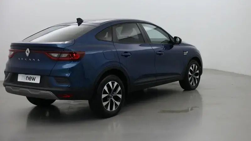 Image 2/4