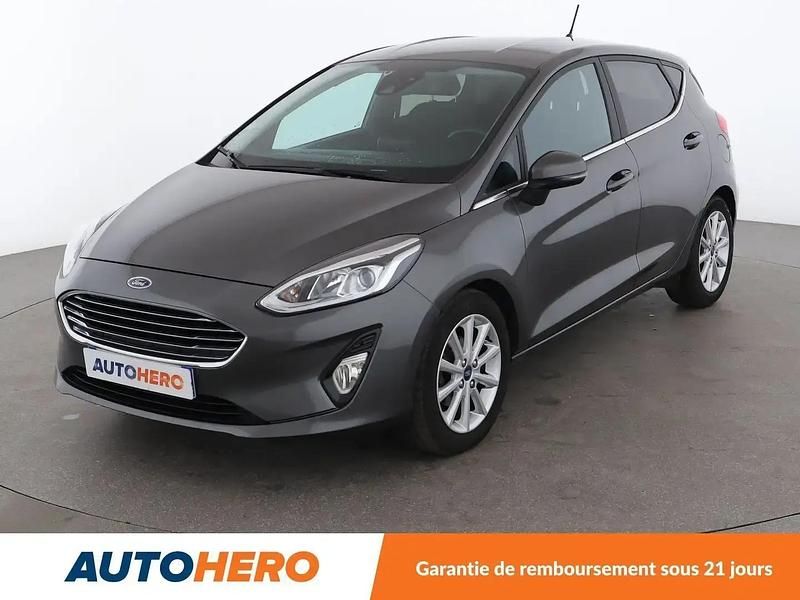 Gris Utilisé 2019 Ford Fiesta Titanium Citadine | 12 090 € (Bon prix) - Image 1/2