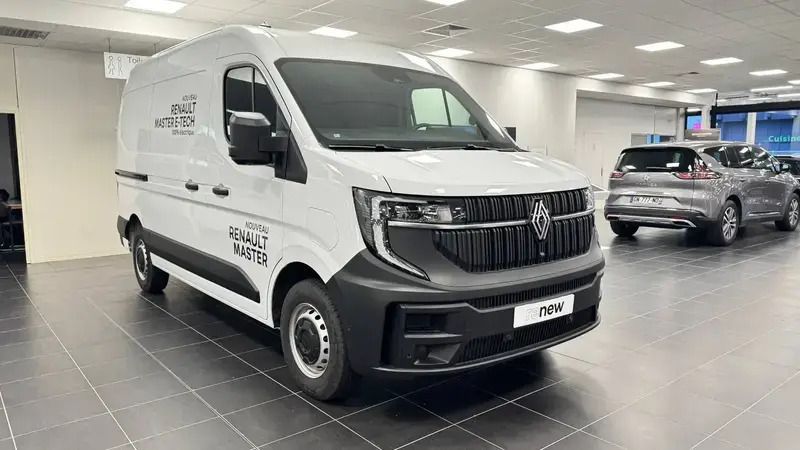 Blanc Nouvelle 2025 Renault Master Van | 60 380 € - Image 1/3