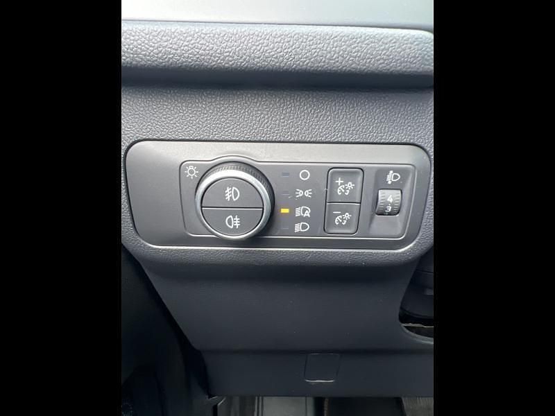 Image 2/4
