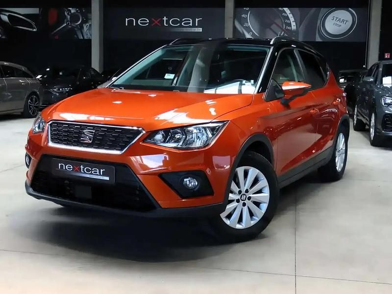 Orange Utilisé 2020 Seat Arona Style SUV | 12 990 € (Super prix) - Image 1/4