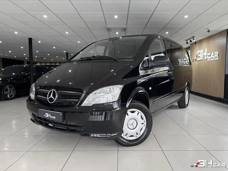 Noir Occasion 2013 Mercedes Vito Van | 16 990 € - Image 1/4