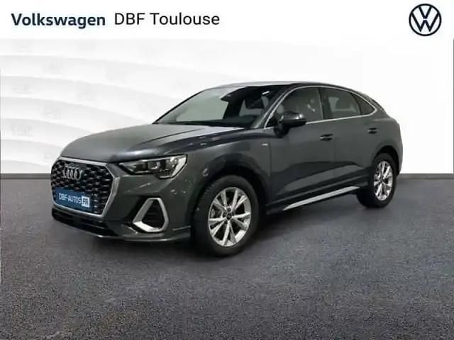 Gris Utilisé 2021 Audi Q3 S-Line SUV | 36 989 € (Prix assez cher) - Image 1/4