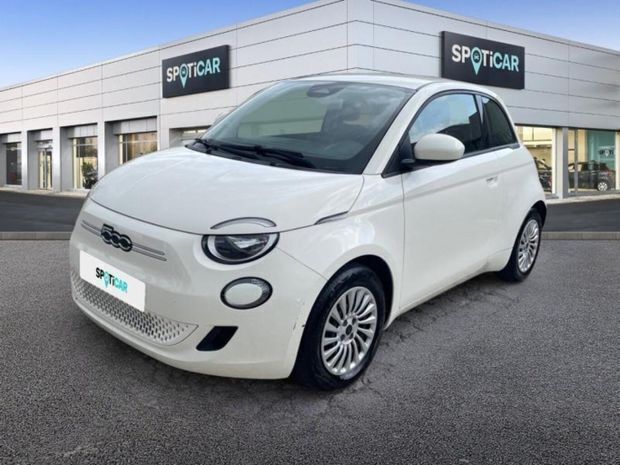 Blanc Utilisé 2022 Fiat 500e Action Citadine | 14 990 € (Prix juste) - Image 1/4