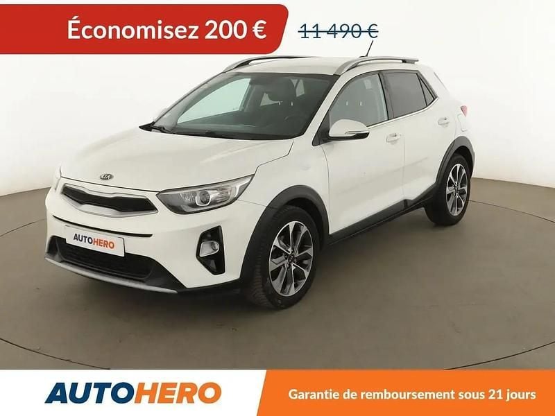 Blanc Utilisé 2017 Kia Stonic Launch Edition SUV | 11 290 € (Prix juste) - Image 1/2