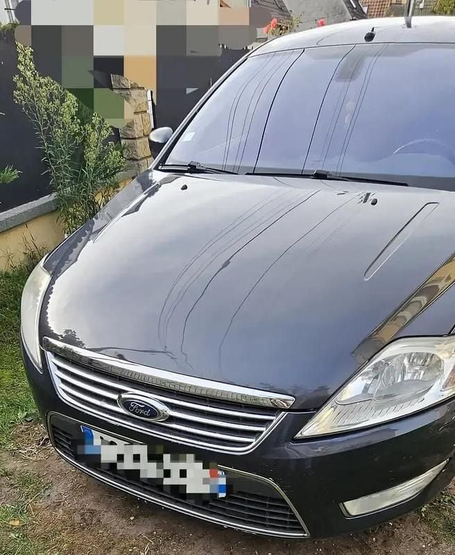 Utilisé 2009 Ford Mondeo Ghia Berline | 2 500 € - Image 1/4