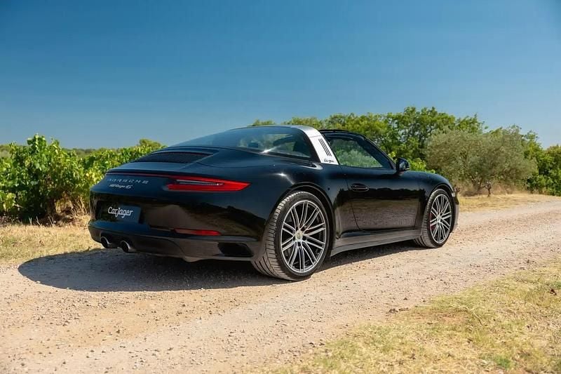 Noir Utilisé 2017 Porsche 911 Targa 4S Cabriolet | 121 990 € (Bon prix) - Image 1/4