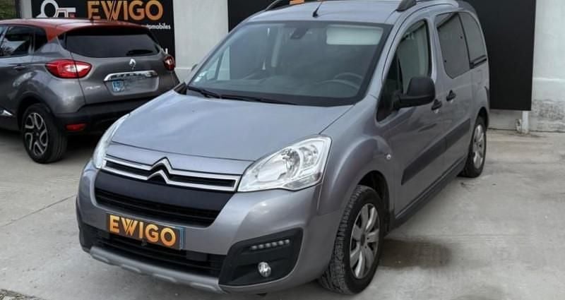 Gris Utilisé 2018 Citroën Berlingo XTR Monospace | 9 989 € (Super prix) - Image 1/4
