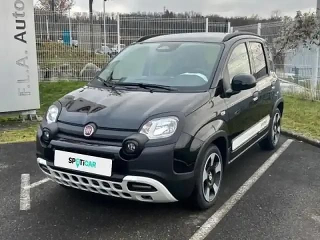 Nouvelle Fiat Panda Classica 2025 Noir cinema pastel extrasérie Berline