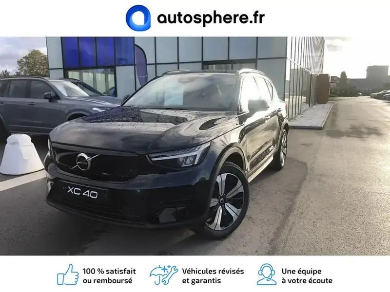 Noir Utilisé 2022 Volvo XC40 Plus SUV | 43 799 € - Image 1/4