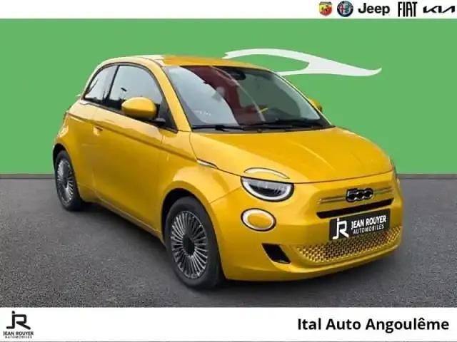 Occasion Fiat 500 2025 Yellow gold métal Berline