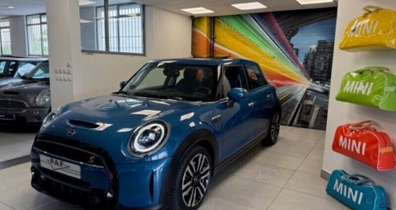 Utilisé 2023 Mini Cooper Premium Citadine | 32 900 € - Image 1/4