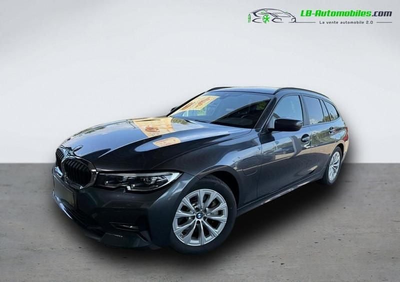 Utilisé 2021 BMW 330e Sport Line Berline | 29 100 € (Super prix) - Image 1/4