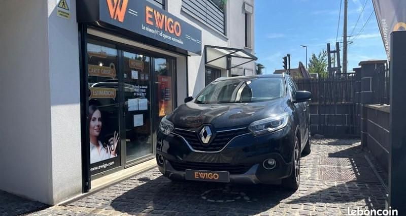 Noir Utilisé 2016 Renault Kadjar Intens SUV | 10 490 € (Bon prix) - Image 1/4
