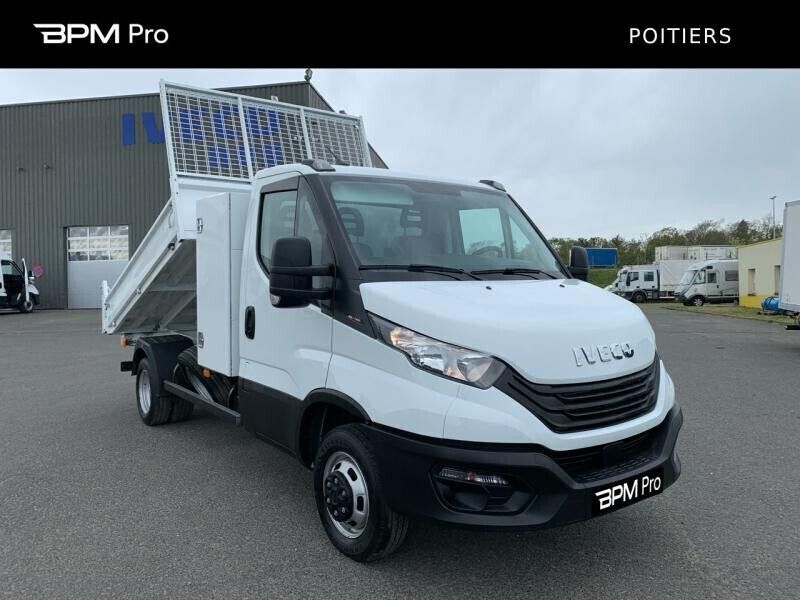Utilisé 2022 Iveco Daily | 44 580 € - Image 1/4
