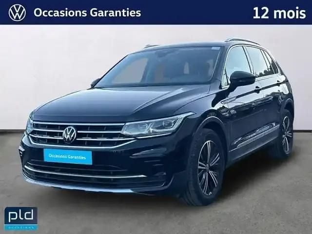 Noir Occasion 2022 VW Tiguan SUV | 31 990 € (Bon prix) - Image 1/4