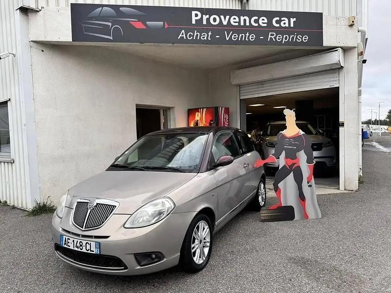 Occasion Lancia Ypsilon 97 ch (71 kW) 2009 Beige Citadine
